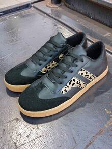 Tenis casuales negros con leopardo - Negro - Ver 6