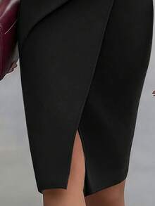 EMERY ROSE 新款金属扣翻领长袖系带不对称优雅连衣裙，女士款，春夏秋季 - 黑色 - 查看 5