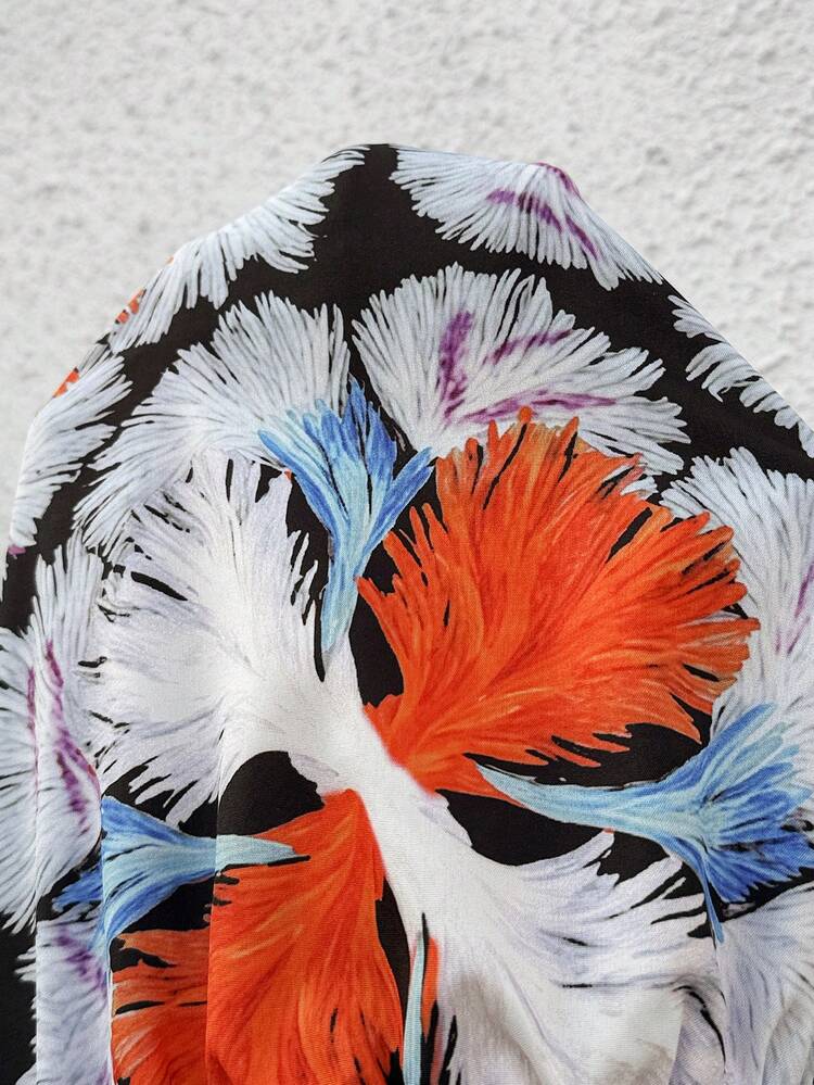 Plus Size Women Vacation All-Over Print Tie Waist Pocket Loose Shorts