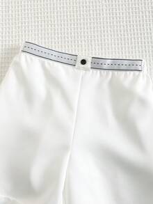 SHEIN 两件套经济实惠的休闲运动学院风可爱条纹缎带装饰Polo领短袖衬衫和卡其色梭织短裤多件套装，适合日常穿着、春夏、运动、郊游、校园活动、聚会、节日、拍照、返校季等场合。 - 紅色 - 查看 7