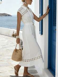 EMERY ROSE Robe chemise à col classique en tissu texturé blanc pur, décoration géométrique ajourée, style resort méditerranéen, longueur longue grande taille - Blanc - Voir 5