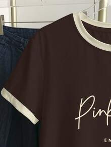 Resyla Kaos Wanita Lengan Pendek Kasual Leher Bulat dengan Motif Huruf Blok Warna - Coklat - View 4
