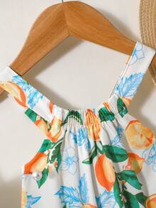 SHEIN Playful Pals 女婴碎花吊带连衣裙。春、秋、夏新款现已上市。舒适、时尚、可爱、甜美、优雅、休闲，适合外出和度假穿着。是日常穿着的必备单品。 - 綠色 - 查看 5