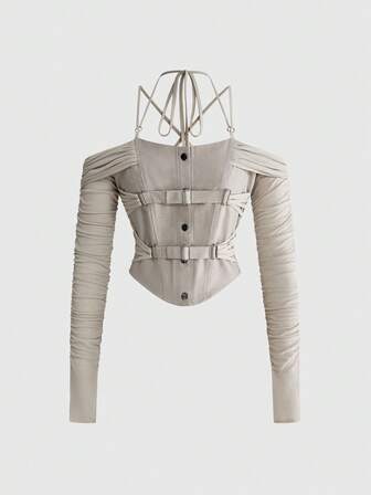 Top con tirantes deshilachados, drapeado y hombros descubiertos