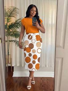 SHEIN Lady CURVE 2 件套大码女士休闲圆点印花宽松圆领上衣和裙子套装，适合夏季 - 彩色 - 查看 1