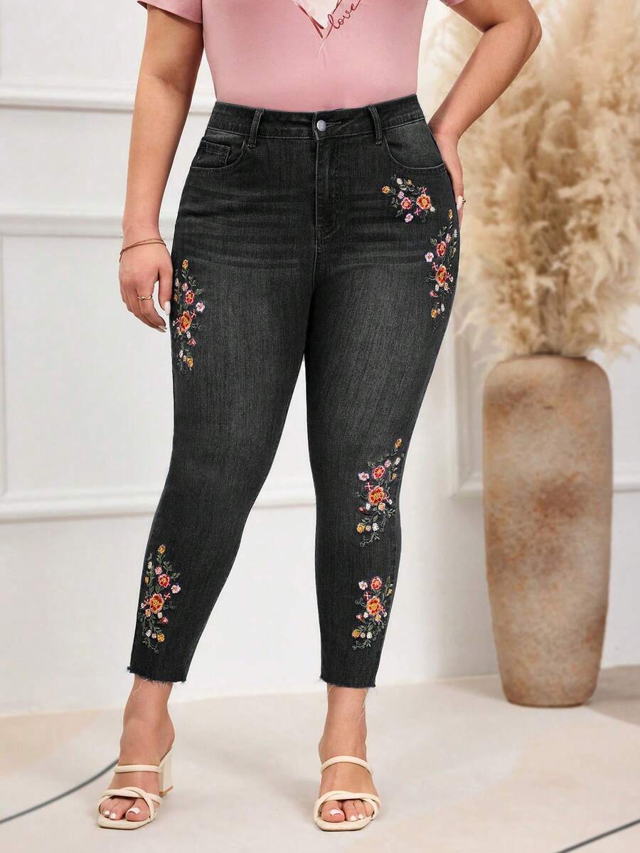 EMERY ROSE Mature Denim Plus-Size Women's Autumn/Winter Embroidered Retro Washed Denim Jeans - Dark Grey - View 1