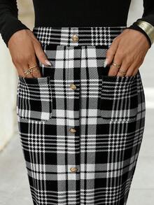 Editum Women's Elegant Commuter Versatile Pleated Black Slim Fit Skirt - Black and White - View 6