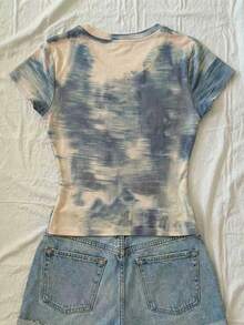 IslaSuriya Camiseta de manga corta con estampado digital de mariposa y adornos de diamante de imitación para mujer de talla grande - Multicolor - Ver 2