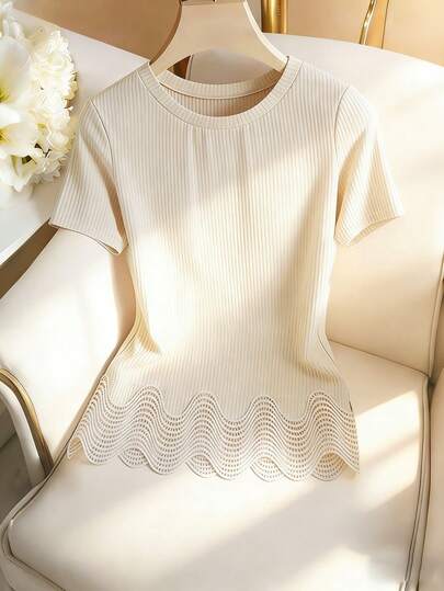 Franclia Women's Elegant Casual T-Shirt, Lace Patchwork Vacation T-Shirt, Round Neck Short Sleeve Ribbed Fabric, Khaki, Spring/Summer