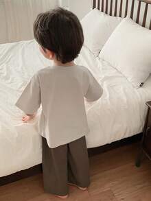 DAZY Bộ đồ mặc nhà thoải mái cho bé trai tuổi thiếu niên, gồm áo thun và quần. - màu nâu - Xem 2