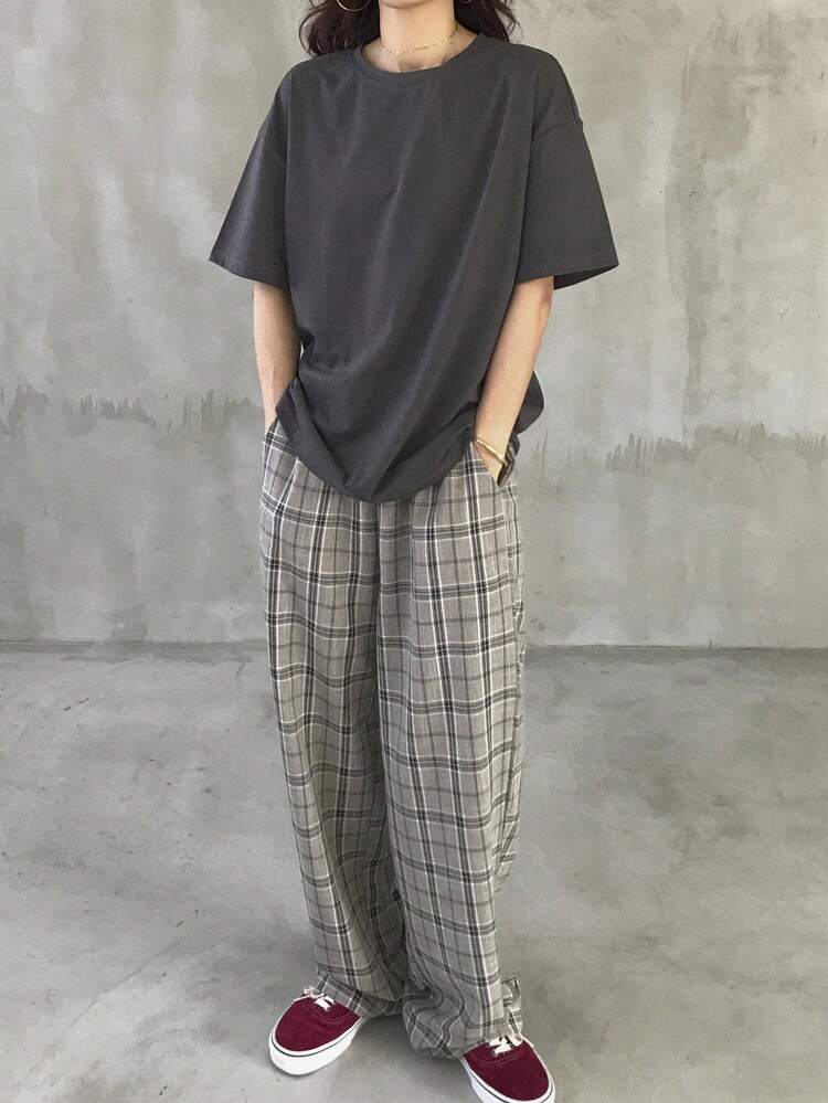 Women's Solid Color Round Neck Korean Style T-Shirt + Plaid Korean Style Loose 2-Piece Set