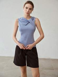 MOTF PREMIUM Áo tank top không tay cổ lệch vai xếp ly màu xanh dương, kiểu dáng ôm sát, thời trang, thích hợp cho mùa hè. - Màu xanh lam - Xem 5
