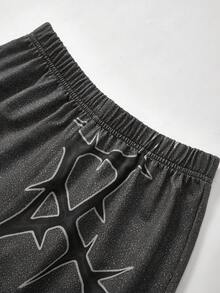 SHEIN 2件套男童休闲水洗效果图案圆领短袖短裤套装，适合春夏穿着，日常穿着、运动、郊游、上学、聚会、节日、拍照等场合。 - 灰色 - 查看 5