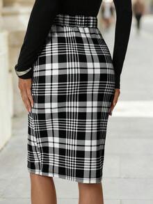 Editum Women's Elegant Commuter Versatile Pleated Black Slim Fit Skirt - Black and White - View 2