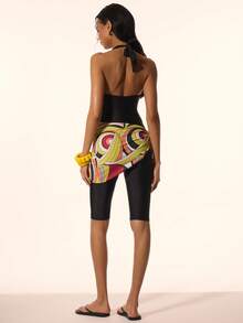 MUSERA 圆领褶皱露胸露背修身七分连体衣，配印花系带围巾细节，可爱春夏度假场合，伊比沙岛优雅柠檬水 - 黑色 - 查看 4