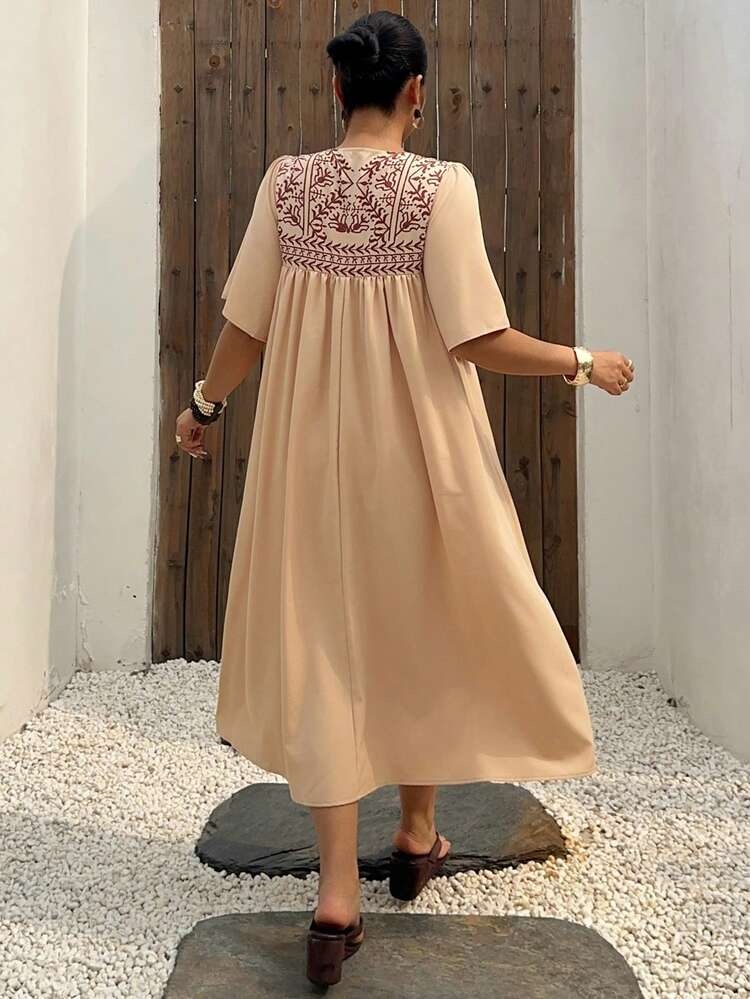Dazy Plus Plus Size Women's Elegant Patchwork Tie-Strap Ruffle Sleeve Dress, Vacation Style, Spring/Summer Boho