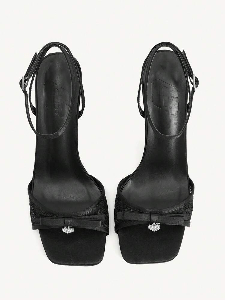 CUCCOO CHICEST Black Satin Satin Women's Lace Mesh Splicing Bow Fashionable And Sexy Spring And Summer Ankle Strap Square Toe High Heel Sandals
