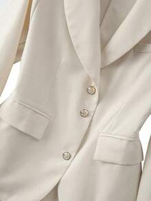 GlowEve CURVE Bộ đồ đi làm tay dài cổ tròn màu trơn phổ biến dành cho nữ cỡ lớn, thiết kế vừa vặn thanh lịch, trang trí nút kim loại, đa năng cho phụ nữ vào mùa thu/đông - Màu be - Xem 4