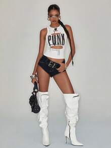 Shutterstock Y2Kool Y2K街头风性感镂空露脐白色上衣，字母印花，修身剪裁，适合女性，外出、音乐节、日常穿着，Y2K街头风辣妹印花露脐上衣 - 白色 - 查看 4