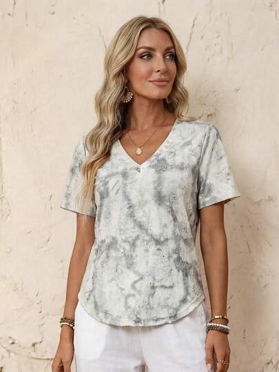 EMERY ROSE Women's Tie-Dye Print V-Neck Short Sleeve Casual Versatile T-Shirt Modest Summer Top