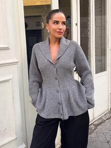 Marta Soriano 2025 New Arrive Minimalism Winter Women's Grey Solid Color Long Sleeve Single-Breasted Ruffle Hem Knitted Cardigan, Autumn/Winter Grey Cardigan Button Up Cardigan New Year Look And Christmas Stylish,Fall - Grey - View 4