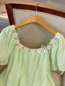 GlowEve CURVE Camisa de ajuste regular tejida de talla grande con bordado de encaje - verde menta - Ver 8