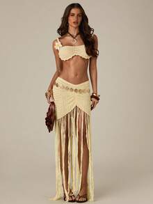 SHEIN BAE Bộ đồ gồm áo hai dây dệt kim kiểu Mỹ gợi cảm kết hợp với chân váy ngắn viền tua rua bất đối xứng độc đáo. - Màu vàng - Xem 1