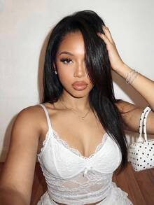 Slaydiva 甜美可爱性感蕾丝拼接吊带背心，适合女学生夏季穿着 - 白色 - 查看 7