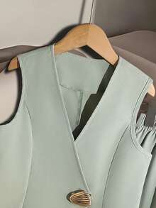 SHEIN 女童休闲牛仔背心裤套装，基础款V领无袖上衣搭配宽松直筒牛仔裤，适合春、夏、秋季海滩、度假、休闲聚会和节日穿着。 - 綠色 - 查看 5