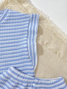 SHEIN Playful Pals 2件套女婴0-3岁春夏休闲日常度假针织黑白条纹荷叶袖圆领T恤和短裤套装 - 藍色 - 查看 7