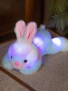 POKOJA LAND Đồ chơi nhồi bông hình thỏ phát sáng dễ thương - Một chú thỏ nhồi bông mềm mại và đáng yêu có đèn phát sáng, cao 13,78 inch | Được làm từ polyester, với màu sắc nhẹ nhàng, nó mang lại cảm giác thoải mái kỳ diệu vào ban đêm. Đây là món quà lý tưởng cho trẻ em và những người yêu thích thỏ, và là món quà Giáng sinh hoàn hảo. Đồ chơi tạo cảm giác thoải mái ban đêm | Đồ chơi mềm mại | Chức năng phát sáng, Đồ chơi thỏ mùa xuân đến hè, Quà tặng Phục sinh - Nhiều màu - Xem 4
