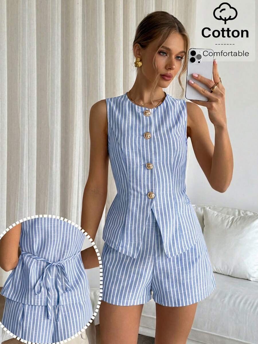 Siren Gaze Conjunto de chaleco y pantalones cortos de rayas con botones delanteros para mujer, casual/para ir al trabajo - Azul y blanco - Ver 1