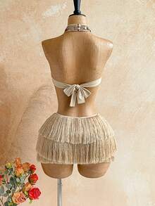 Soleia 新款露背系带亮片上衣+低腰多层流苏短裙套装，性感装扮，适合约会、海滩度假、夏季假期、假日约会、下午茶、婚礼季、海滩游轮、城市自驾游、波西米亚风度假、音乐节等场合。 - 彩色 - 查看 2