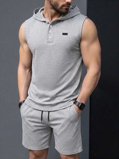 Manfinity CasualCool Bộ 2 món gồm áo nỉ nam thoải mái, áo polo cổ có mũ và quần short cạp chun có dây rút, thích hợp cho đi nghỉ mát, dự tiệc, đi chơi, thể thao, công sở đơn giản, kiểu dáng cổ điển mùa xuân/hè, bộ đồ phổ biến, phù hợp để mặc hoặc làm quà tặng cho bạn bè.