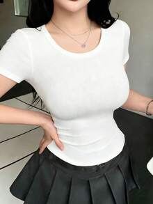 DAZY 女士纯色圆领修身休闲日常短袖T恤 - 白色 - 查看 3