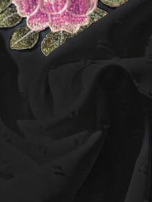 Linhara 大码女式浪漫简约优雅花卉刺绣装饰V领修身吊带背心 - 黑色 - 查看 3