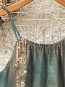 SHEIN LUNE 大码女式夏季波西米亚风母亲节女式欧式优雅花卉图案复古印花吊带衫 - 綠色 - 查看 4