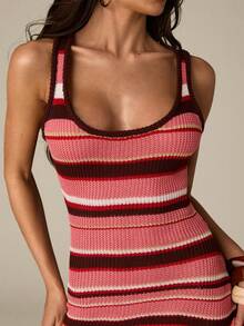 SHEIN BAE Áo croptop gợi cảm kiểu dáng nghỉ dưỡng mùa hè 2026 dành cho nữ, kiểu cổ yếm, có tua rua, hở lưng, buộc dây, khoét lỗ. - Nhiều màu - Xem 8