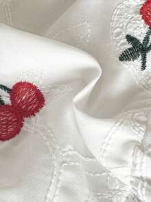 SHEIN Bộ áo thun và quần jean thêu hình quả anh đào cho bé gái - trắng - Xem 6