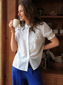 Dayvera Áo sơ mi nữ thêu họa tiết, kiểu dáng thường ngày, tay phồng. - Đỏ - Xem 4