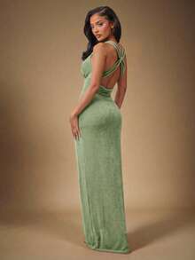 Radiana Đầm ôm sát màu xanh bạc hà gợi cảm và thanh lịch dành cho nữ, thiết kế hở lưng quyến rũ với dây đeo đính hạt kim loại, đầm dạ hội màu đỏ phù hợp cho hẹn hò, họp mặt, sinh nhật, tiệc tùng, dạ tiệc, vũ hội, các dịp trang trọng. - Màu xanh Bạc hà - Xem 2