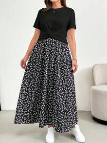 SHEIN Essnce 度假休闲浪漫印花加大码女式圆领短袖上衣和半裙两件套，适合夏季穿着 - 彩色 - 查看 3