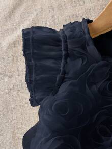 SHEIN 两件套女婴时尚甜美3D玫瑰花瓣纹理柔软网纱荷叶边袖纽扣前襟轻薄半身裙上衣夏季上衣衬衫背心夏季连衣裙套装服装套装两件套复活节派对生日节日活动春夏秋季 - 寶藍色 - 查看 4