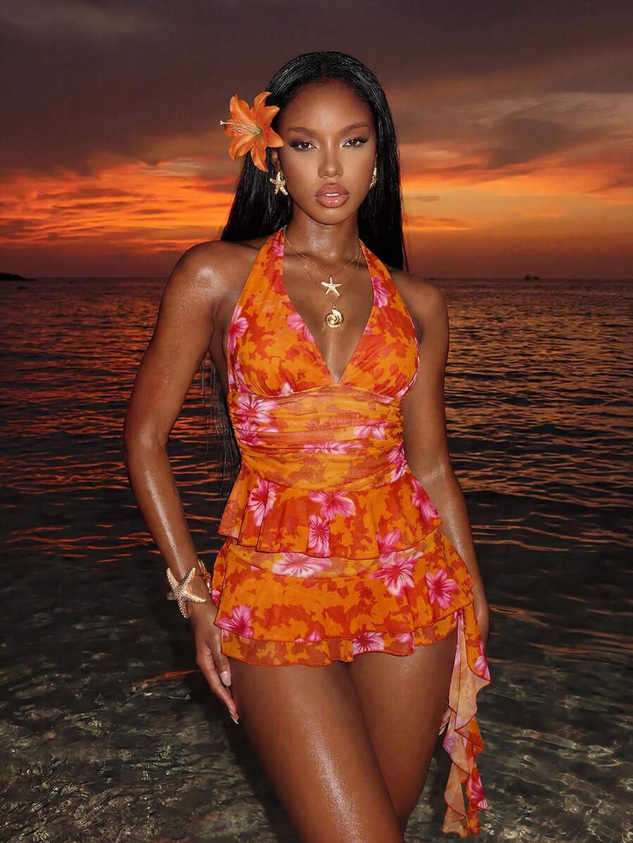 Vaytide Nuevo vestido de verano de ajuste ceñido con volantes multicapa y estampado de plantas tropicales semitransparente, vestido de playa sexy con espalda descubierta y ajuste estilizante, conjunto de traje de baño de 2 piezas con shorts para mujer - Multicolor - Ver 1