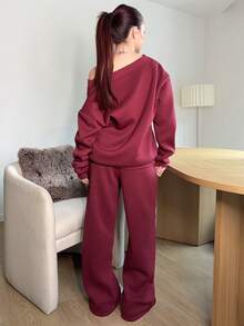 Abrilcols 2pcs/Set Women's Burgundy V-Neck Oversized Fluffy Fleece Elastic Loose Sweatshirt And Sweatpants, Casual Autumn/Winter Christmas - Red Violet - View 2