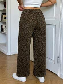 SHEIN EZwear Women's Plus Size Leopard Print Wide Leg Jeans,Brown Winter Casual Everyday Loose Elastic Waist Straight Leg Pants,Baggy Animal Print Trousers - Khaki - View 5