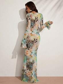 SHEIN BAE Đầm dài tay cổ chữ V sâu, viền bèo nhún, chất liệu chiffon, in hoa, thích hợp cho kỳ nghỉ của nữ. - màu xanh lá - Xem 6