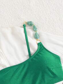 Swim Chiccia Bộ bikini lệch vai thanh lịch màu nâu bóng, chất liệu vải bóng, đính hạt, thích hợp cho nữ đi biển mùa hè và lễ hội âm nhạc. - màu xanh lá - Xem 5