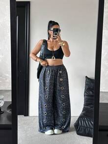 SHEIN Whyspr Plus Size Women Dark Style Distressed Jeans - Dark Grey - View 2