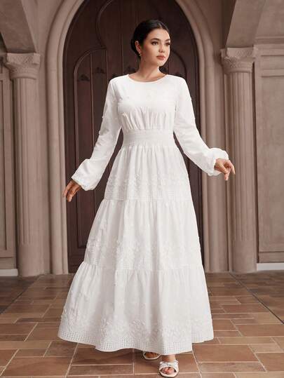 Graceveil Women's Round Neck Applique Pleated Dress, Fashionable For Dates And Parties